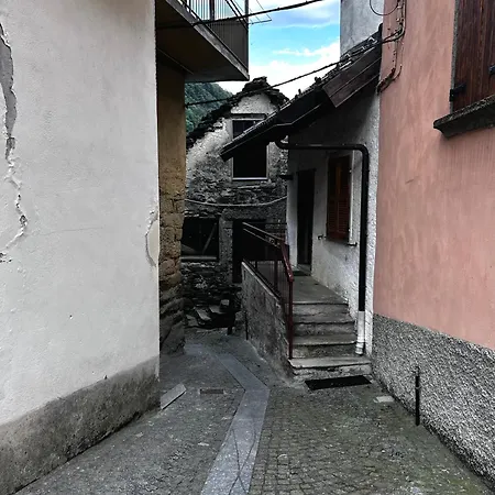 La Casa Nel Borgo * Camblione